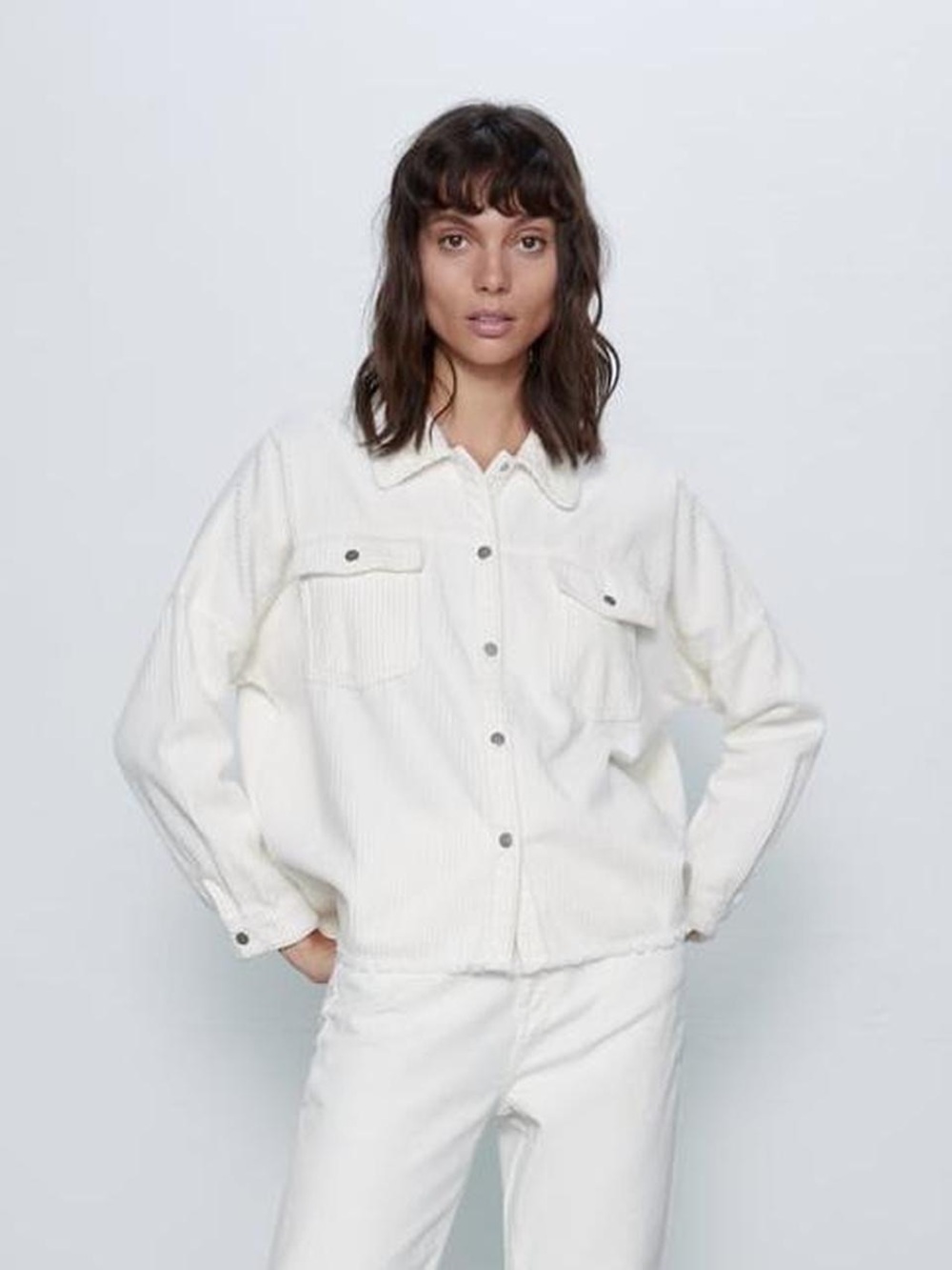 Zara White Corduroy Overshirt Jacket Shacket Raw Hem Oversized Size M - Picture 2 of 7